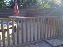 Barriere-de-securite-piscine-en-bois-a-Soustons