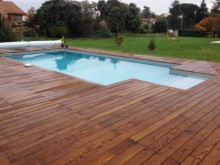 Magnifique-terrasse-en-bois-dans-les-Landes